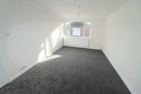 2 bedroom flat for sale, Westfield Avenue, Hayling Island
