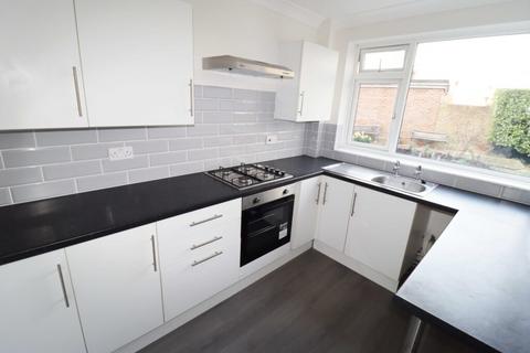 2 bedroom flat for sale, Westfield Avenue, Hayling Island