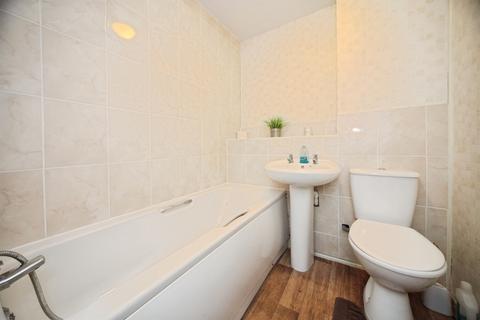 undefined, Telscombe Way, Luton
