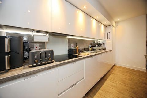 undefined, Stirling Drive, Luton