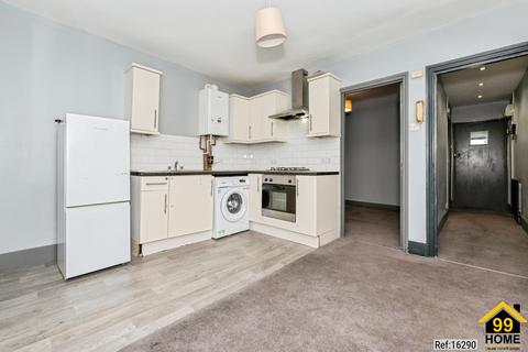 1 bedroom flat for sale, Studiot Flat, Dartford, Kent, DA1