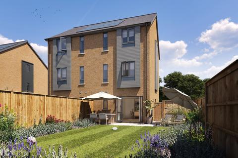 undefined, Heol Yr Hydd, Llanrumney, Cardiff