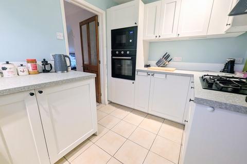 3 bedroom terraced house for sale, The Clough, Brinnington