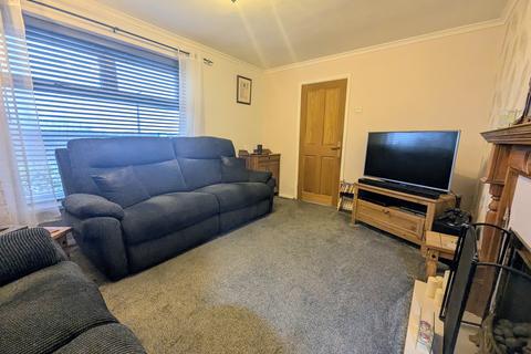 3 bedroom terraced house for sale, The Clough, Brinnington
