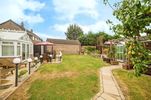 5 bedroom detached house for sale, Carr Lane, South Kirkby, Pontefract