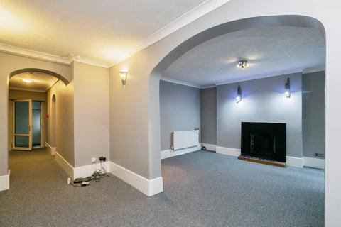 2 bedroom flat for sale, Marina, St. Leonards-On-Sea