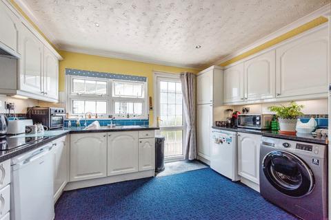 2 bedroom park home for sale, Rushbrooke Lane, Bury St. Edmunds