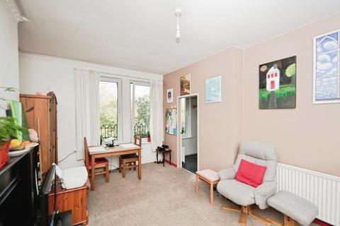 2 bedroom flat for sale, Magdalen Road, St. Leonards-On-Sea