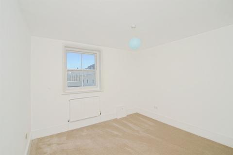 2 bedroom flat for sale, Warrior Square, St. Leonards-On-Sea