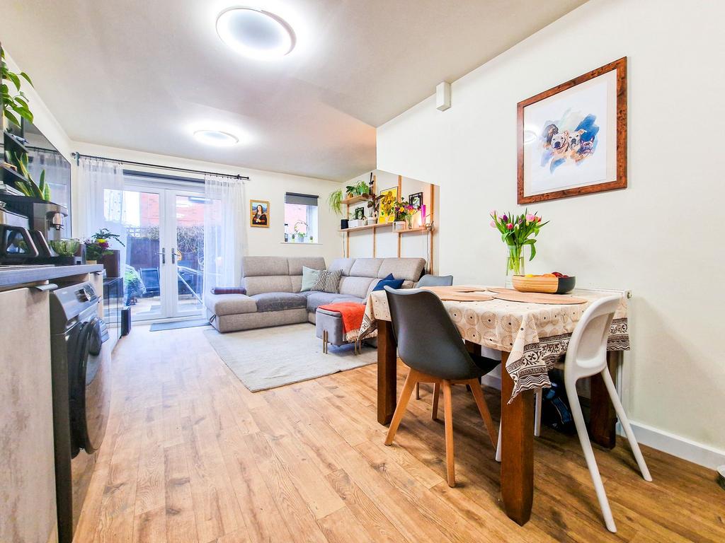 Open Plan Lounge / Kitchen / Diner