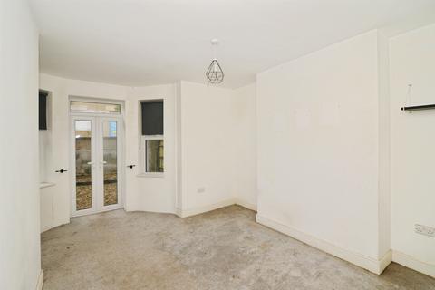2 bedroom flat for sale, Devonshire Road, Hastings