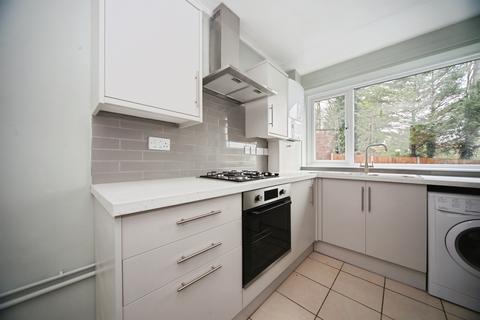 undefined, Richmond Hill, Luton