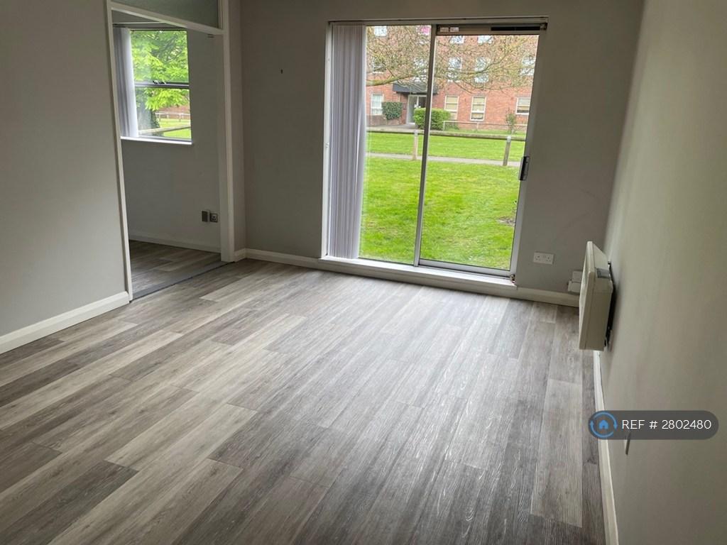 Sitting / Dining Room