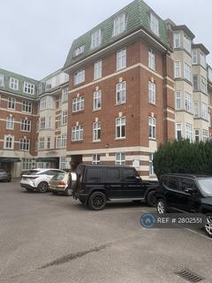 4 bedroom flat to rent, Haven Green Court, London, W5