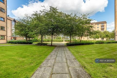 2 bedroom flat to rent, Riverview Place, Glasgow, G5