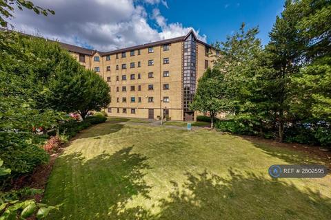 2 bedroom flat to rent, Riverview Place, Glasgow, G5