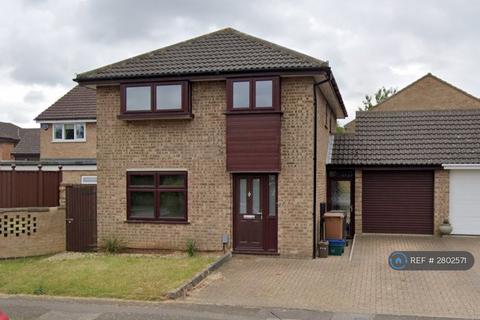 4 bedroom detached house to rent, Hunsbarrow Road, Northampton, NN4