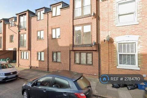 2 bedroom flat to rent, Vernon Court, Northampton, NN1