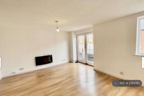 2 bedroom flat to rent, Vernon Court, Northampton, NN1