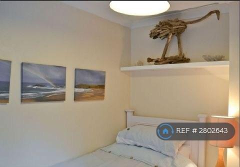Small Bedroom 3