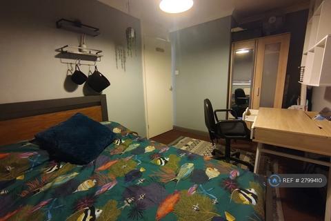 undefined, Shepherds Close, Romford/Chadwell Heath, RM6