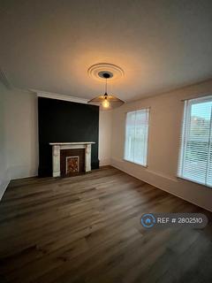 3 bedroom flat to rent, Cottage Grove, Southsea, PO5