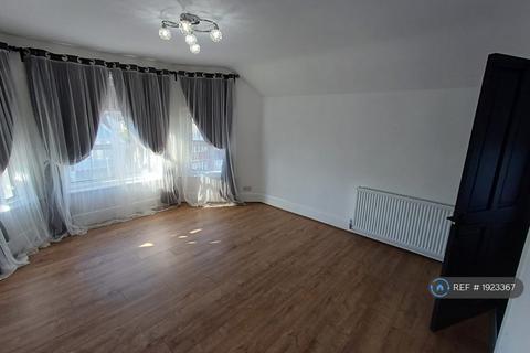 5 bedroom terraced house to rent, Granville Road, Clacton-On-Sea, CO15