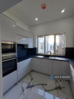 5 bedroom terraced house to rent, Granville Road, Clacton-On-Sea, CO15