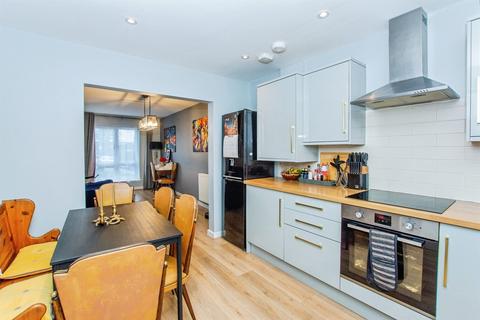 4 bedroom semi-detached house for sale, Chase Street, Wisbech