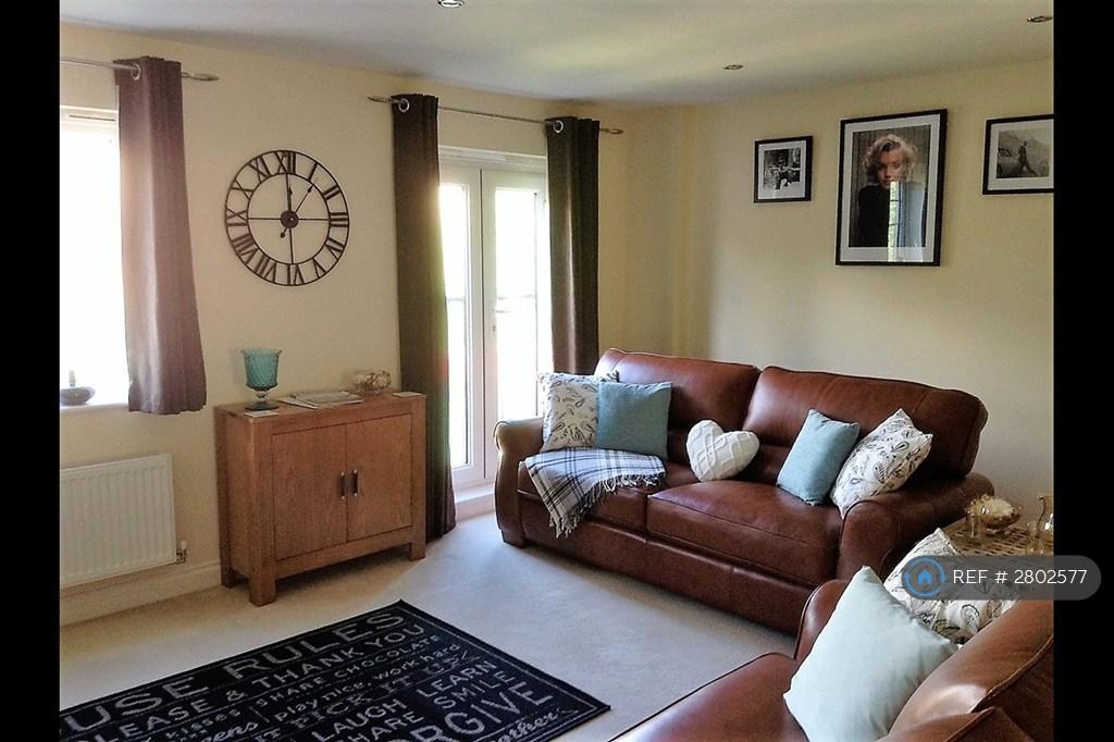 Lovely Leather Comfortable Sofas