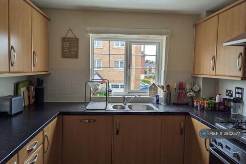 undefined, Pascal Crescent, Reading, RG2
