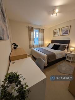 undefined, Pascal Crescent, Reading, RG2