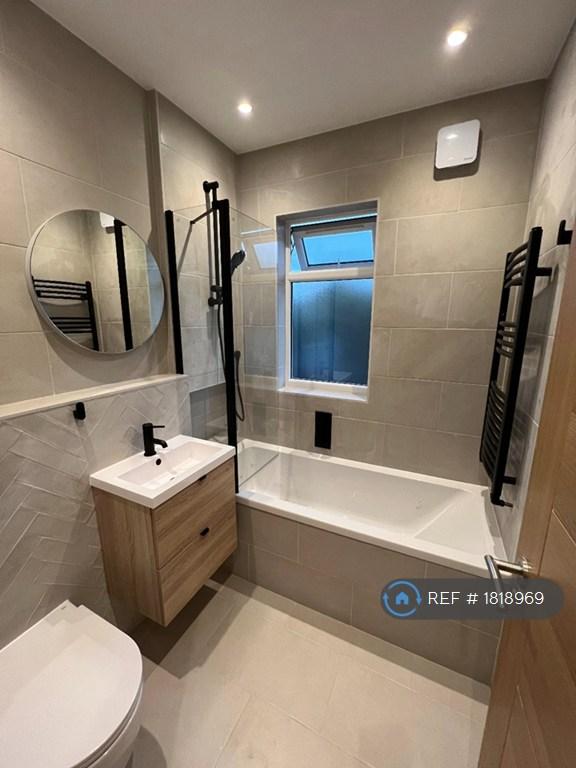 First Floor Bathroom