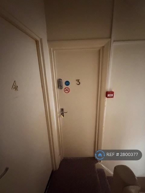Room 3