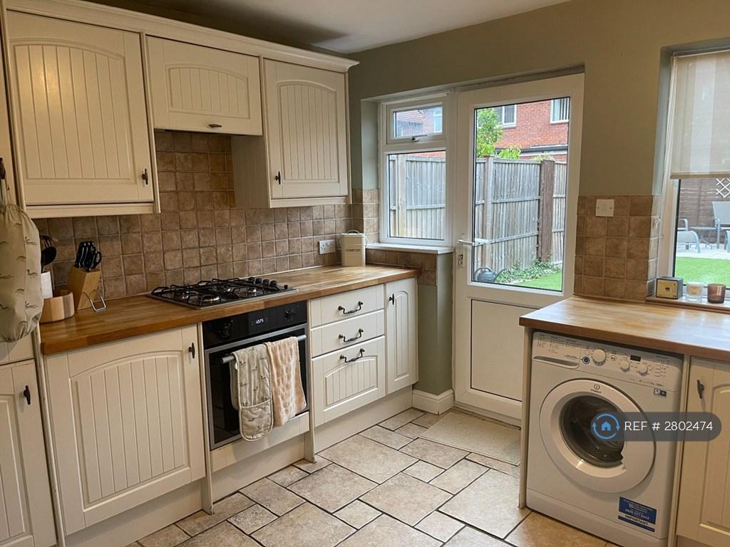 Kitchen 2