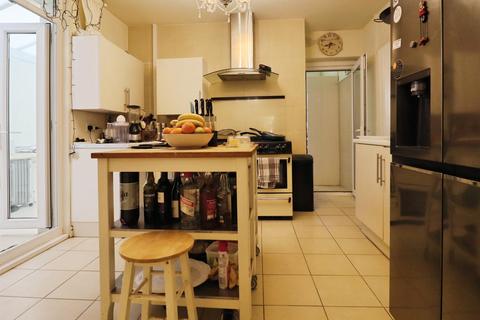undefined, Newlands Street, Barry