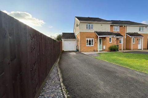 undefined, Miskin, Pontyclun CF72