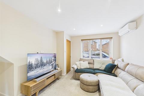 undefined, Hartland Drive, Sheffield S20