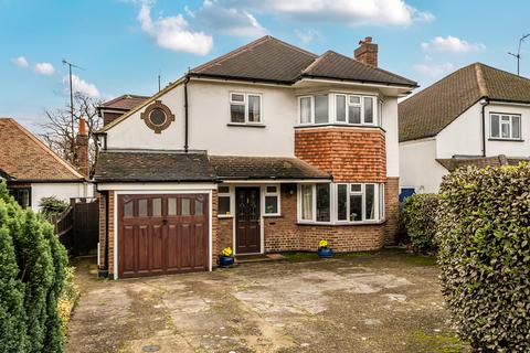 Randalls Road, Leatherhead