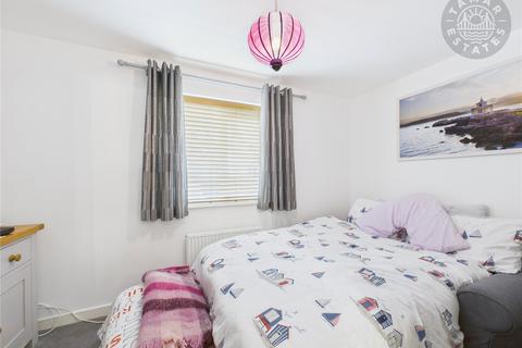 3 bedroom terraced house for sale, 'A wonderful, modern first time buy opportunity'