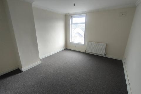 2 bedroom terraced house to rent, Bond Street, Stoke-On-Trent