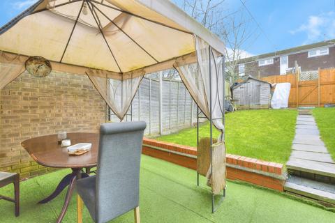 3 bedroom terraced house for sale, Tonmead Road, Northampton