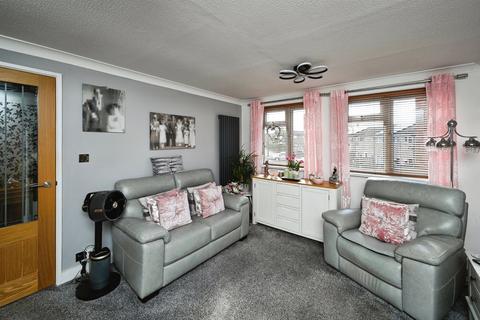 undefined, Ash Court, ALFRETON