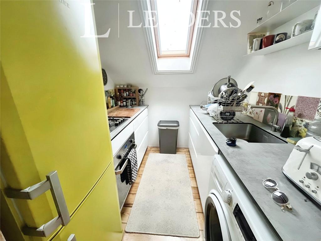 22a2b238-kitchen