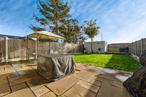 3 bedroom terraced house for sale, Whitmore Avenue, Grays