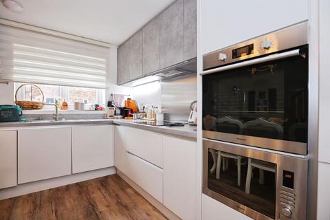 3 bedroom semi-detached house for sale, Conrad Lewis Way, Warwick
