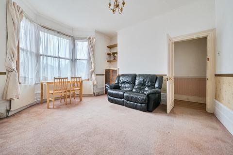 4 bedroom semi-detached house for sale, Longmore Avenue, Barnet, EN5