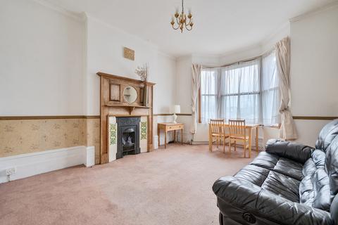 4 bedroom semi-detached house for sale, Longmore Avenue, Barnet, EN5