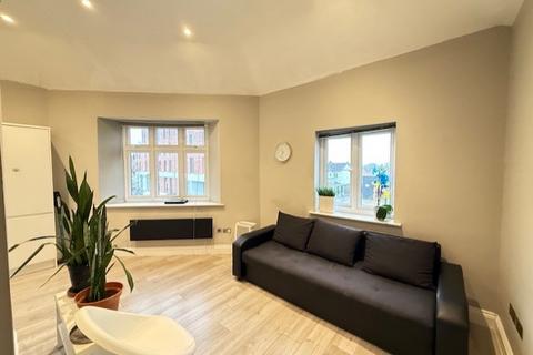 1 bedroom flat to rent, Vicarage Road, WATFORD