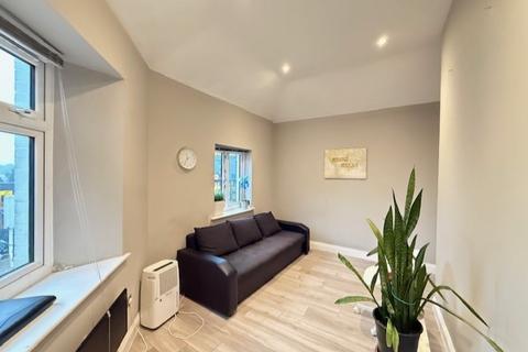 1 bedroom flat to rent, Vicarage Road, WATFORD